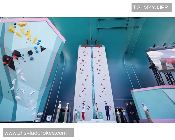 西安攀岩队与深圳攀岩队赛后复盘力量对决的精彩瞬间与战术分析